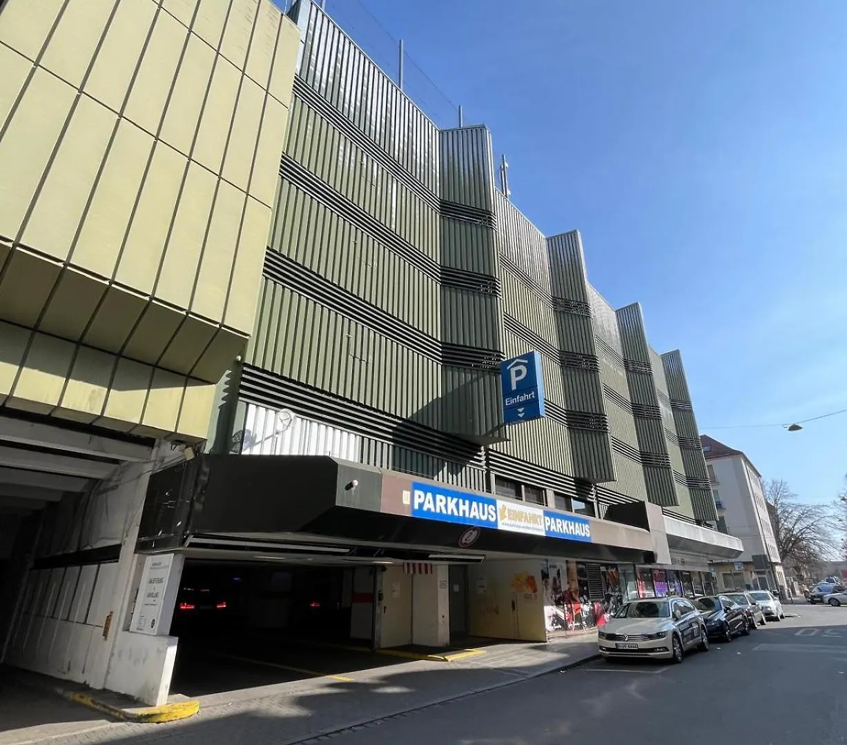 ***  Hotel Central City Hbf Nuernberg גרמניה